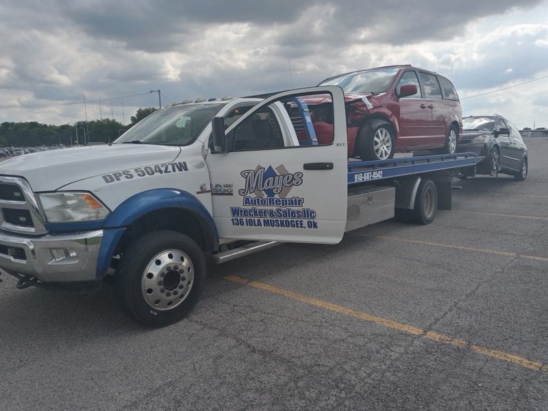 E J Mayes Auto Repair-Wrecker towing photo