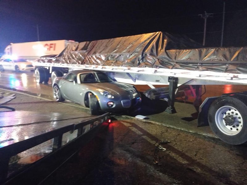 E J Mayes Auto Repair-Wrecker night towing photo